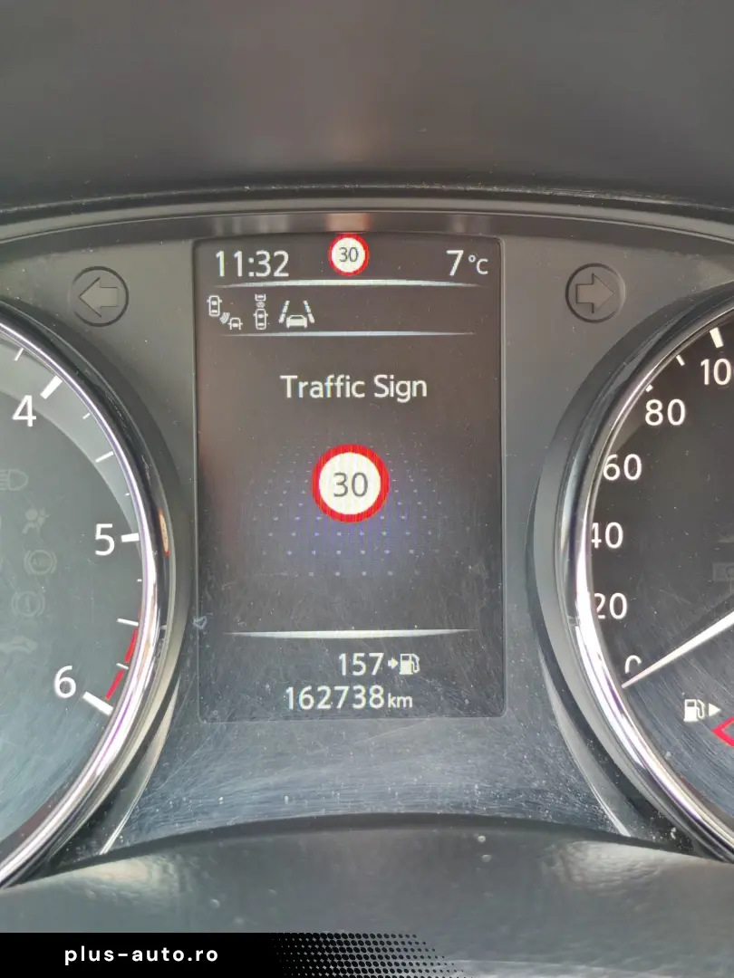 NISSAN QASHQAI 1.6D 4X4 2015 131CP