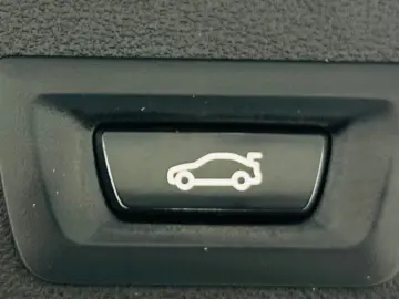 BMW X3 2020 X3 30e 2.0i E6 4x4 Plug-in Hybrid Garantie 12 Lu