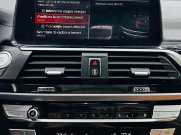 BMW X3 2020 X3 30e 2.0i E6 4x4 Plug-in Hybrid Garantie 12 Lu