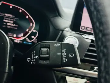 BMW X3 2020 X3 30e 2.0i E6 4x4 Plug-in Hybrid Garantie 12 Lu