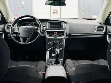 VOLVO V40 2013 1.6D E5 Garantie 12 Luni Rate Avans 0 Doar Cu