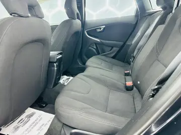 VOLVO V40 2013 1.6D E5 Garantie 12 Luni Rate Avans 0 Doar Cu