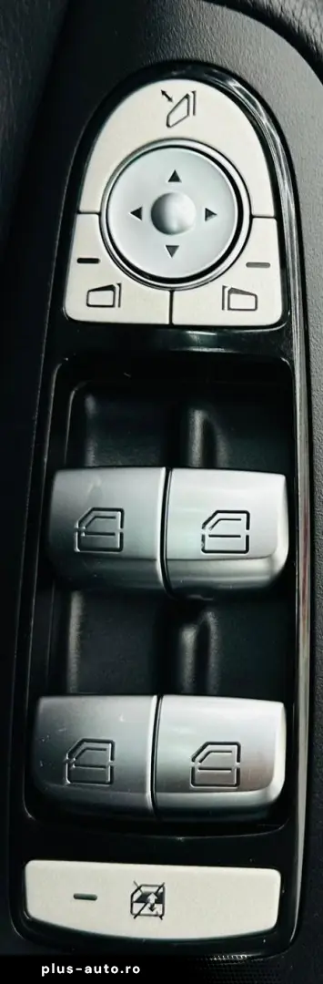 MERCEDESBENZ Glc 2017 350E Plug-in Hybrid 4x4 2.0i E6 Garant