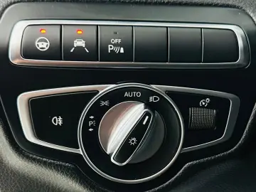 MERCEDESBENZ Glc 2017 350E Plug-in Hybrid 4x4 2.0i E6 Garant