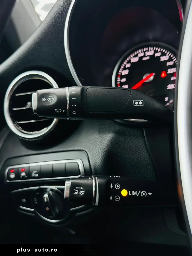 MERCEDESBENZ Glc 2017 350E Plug-in Hybrid 4x4 2.0i E6 Garant