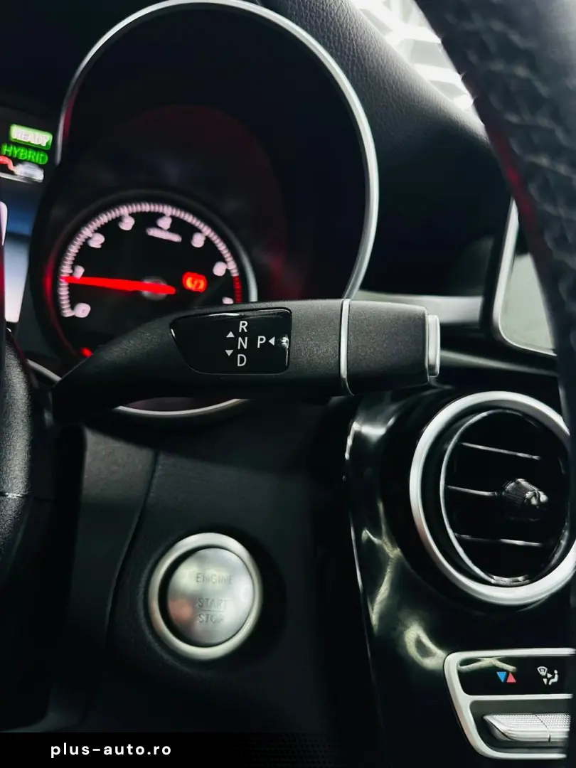 MERCEDESBENZ Glc 2017 350E Plug-in Hybrid 4x4 2.0i E6 Garant