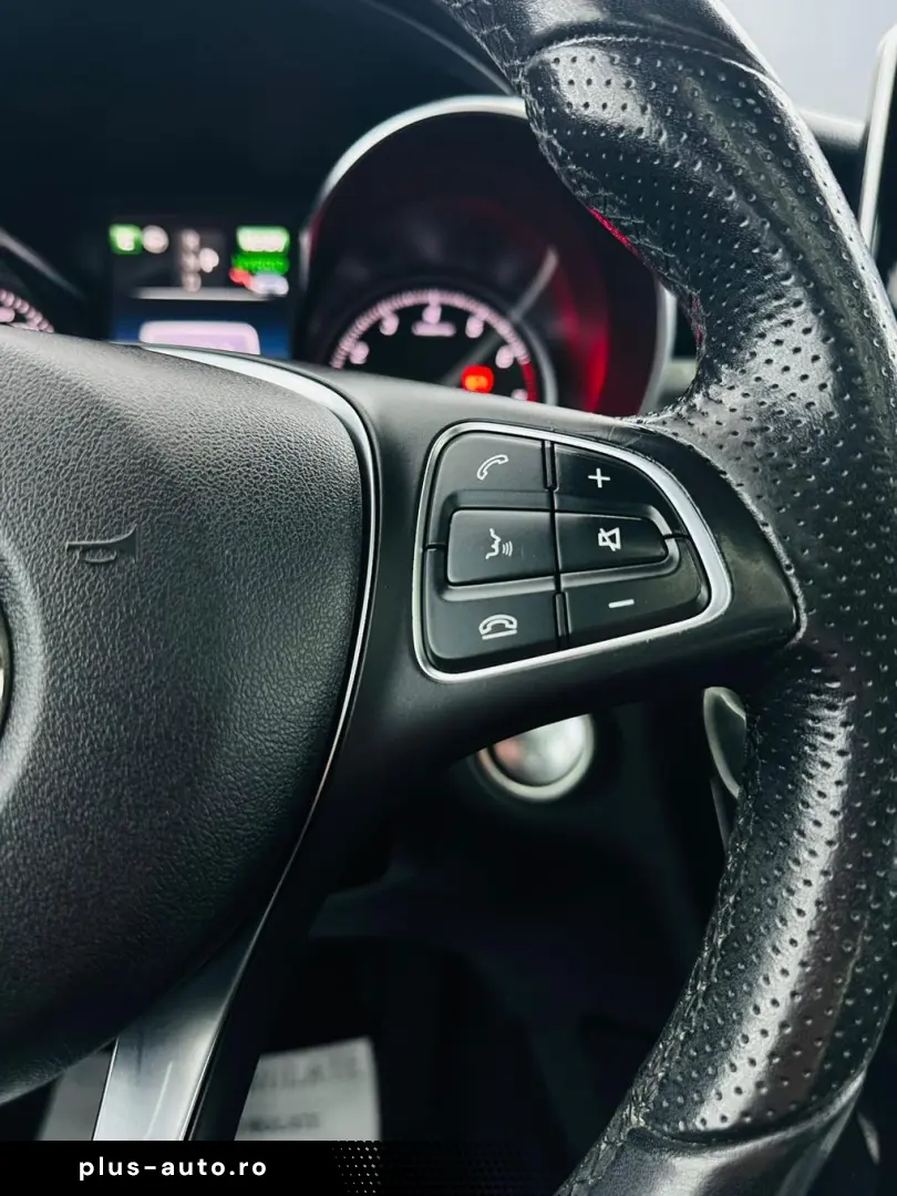 MERCEDESBENZ Glc 2017 350E Plug-in Hybrid 4x4 2.0i E6 Garant