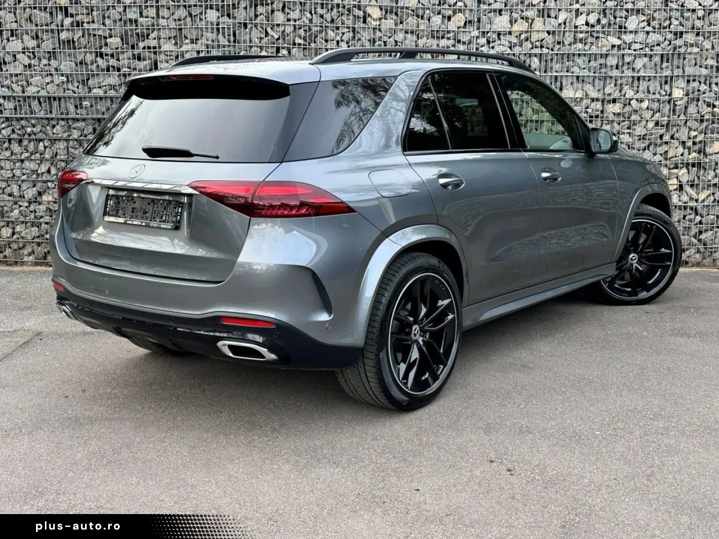 MERCEDES-BENZ GLE 450 d 4m AMG  Pano  AHK  Memo  Car&hellip;