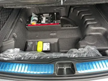 MERCEDES-BENZ GLE 450 d 4m AMG  Pano  AHK  Memo  Car&hellip;