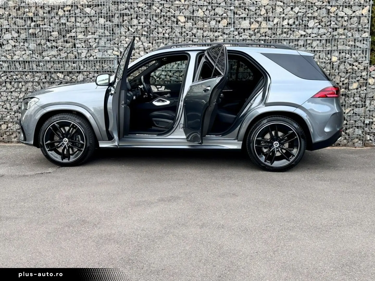 MERCEDES-BENZ GLE 450 d 4m AMG  Pano  AHK  Memo  Car&hellip;