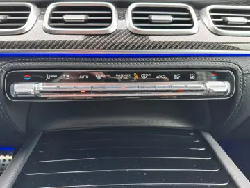 MERCEDES-BENZ GLE 450 d 4m AMG  Pano  AHK  Memo  Car&hellip;