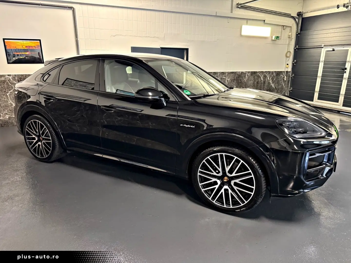 PORSCHE Cayenne Coupe E-Hybrid Heasup Pano Massage PASM