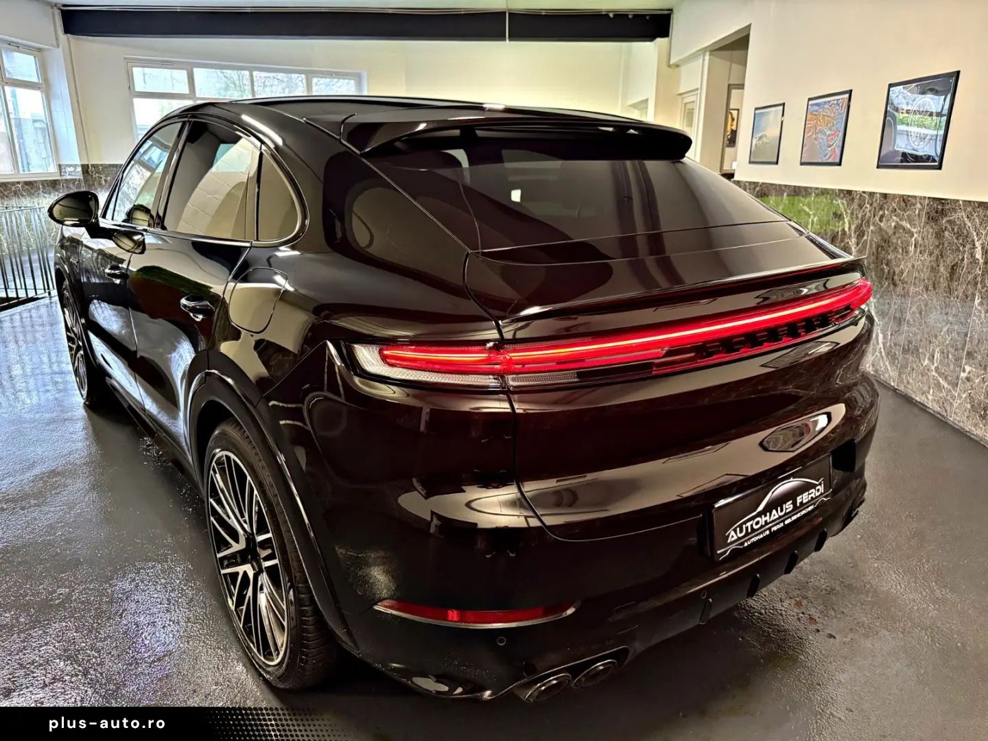 PORSCHE Cayenne Coupe E-Hybrid Heasup Pano Massage PASM