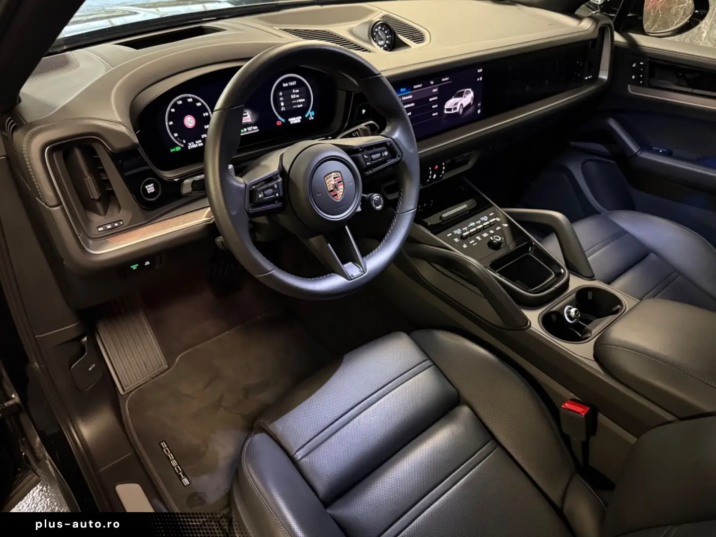 PORSCHE Cayenne Coupe E-Hybrid Heasup Pano Massage PASM