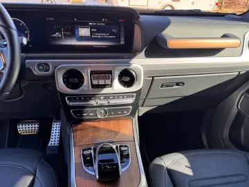 MERCEDES-BENZ G 400 d Night LOGO AHK Schöckl Design