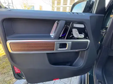 MERCEDES-BENZ G 400 d Night LOGO AHK Schöckl Design