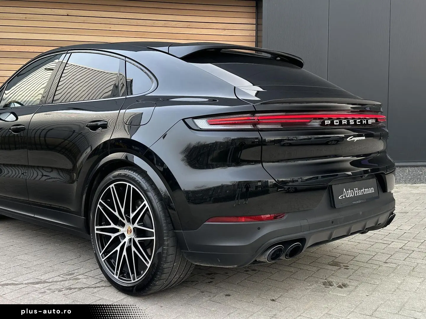 PORSCHE Cayenne Coupé 3.0 E-Hybrid PANO MASSAGE STOELVEN