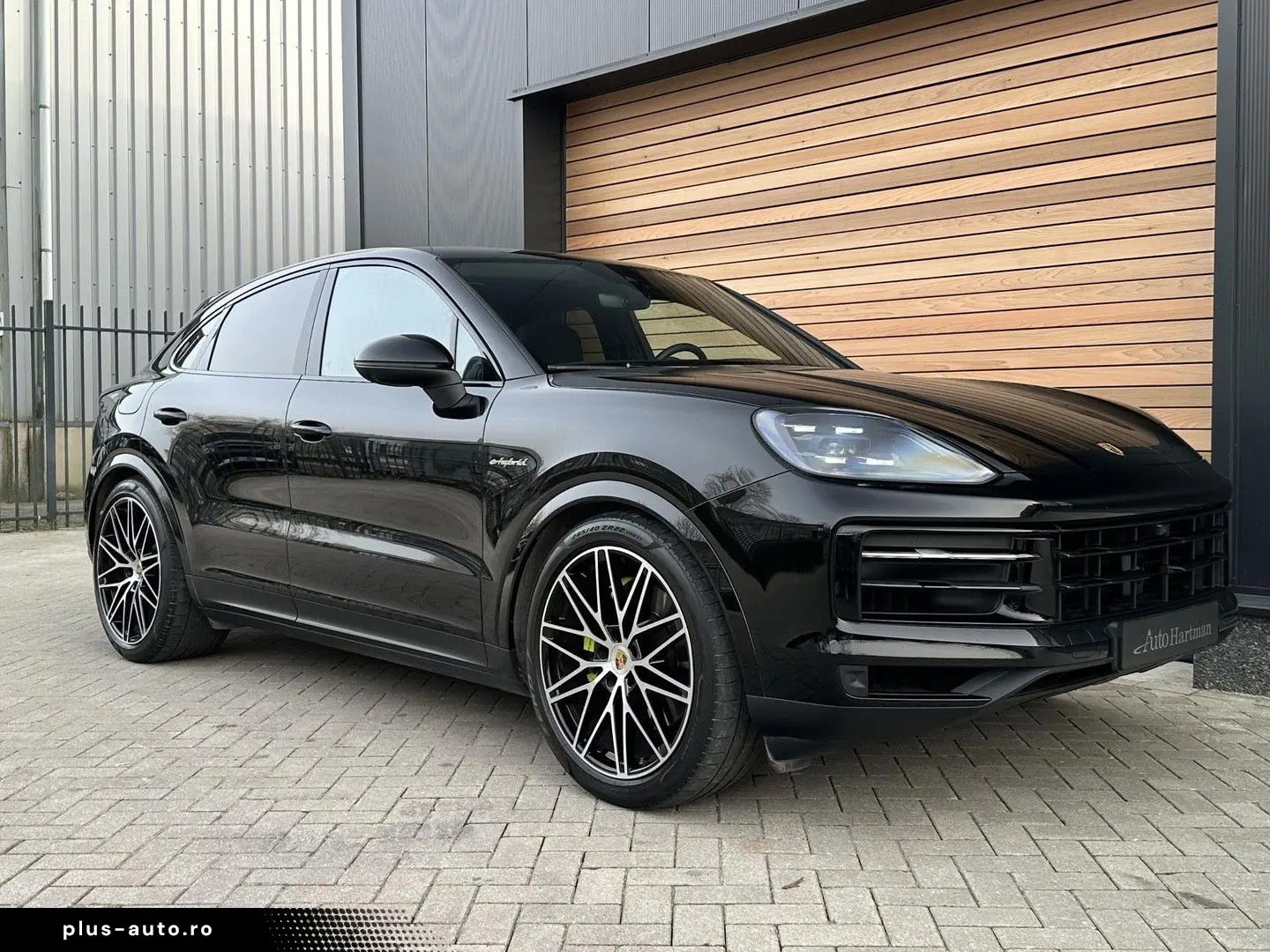 PORSCHE Cayenne Coupé 3.0 E-Hybrid PANO MASSAGE STOELVEN