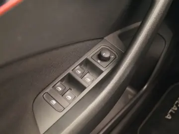 SKODA Scala 1.5 TSI 150pk DSG Sport Business -PANO-NAV