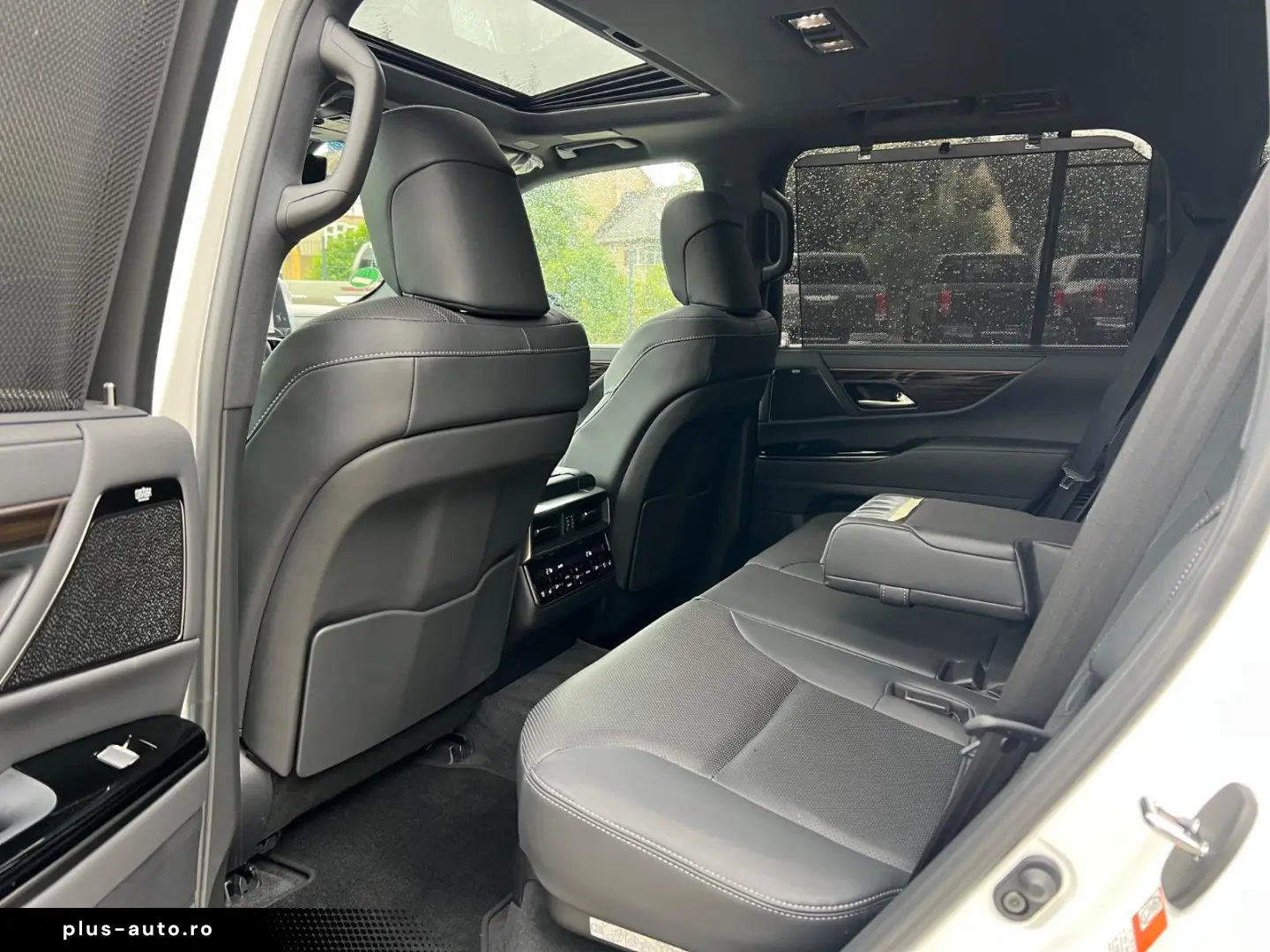 Lexus LX500 Luxury Line