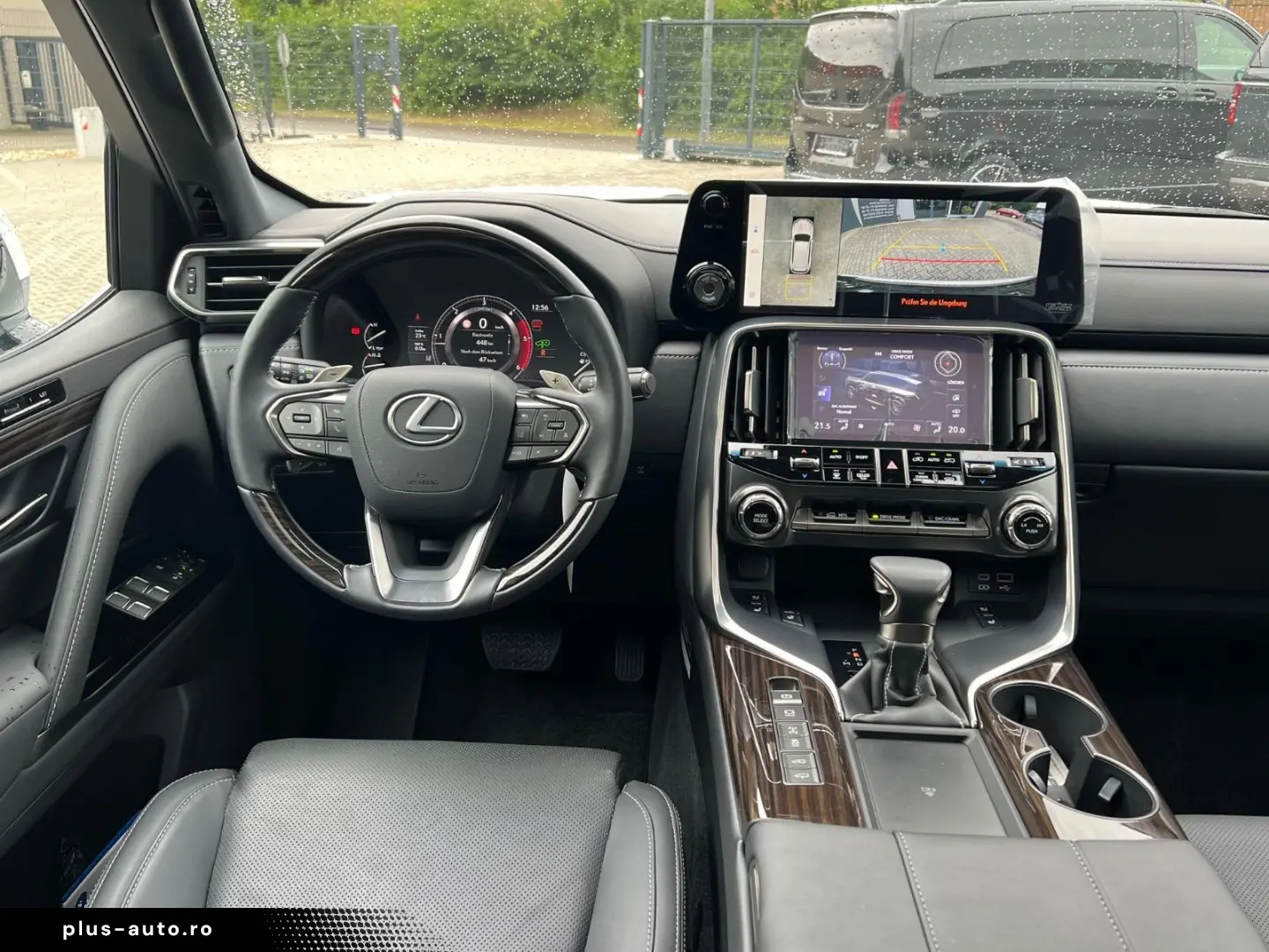 Lexus LX500 Luxury Line