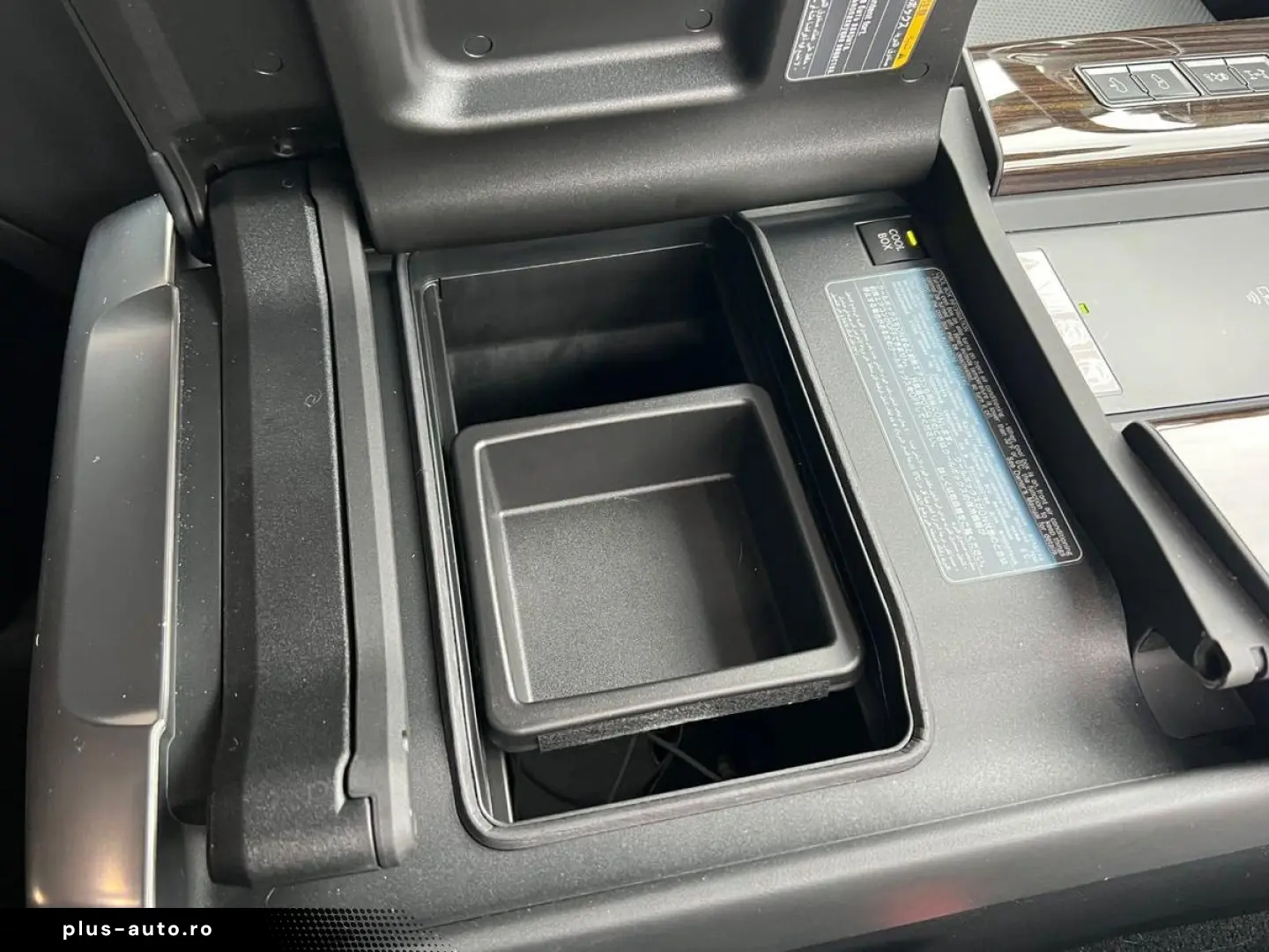 Lexus LX500 Luxury Line