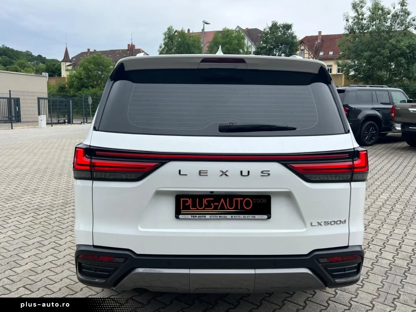 Lexus LX500 Luxury Line