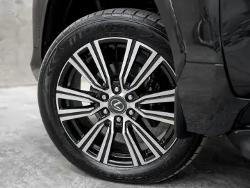 Lexus LX700h Luxury Line