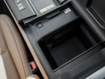 Lexus LX700h Luxury Line