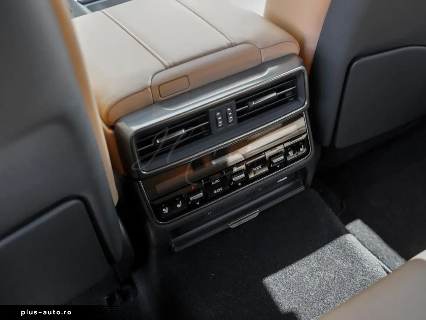 Lexus LX700h Luxury Line