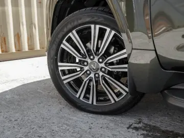 Lexus LX700h Luxury Line