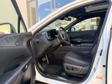 LEXUS RX500h  DIRECT4 F SPORT    Panoramadach