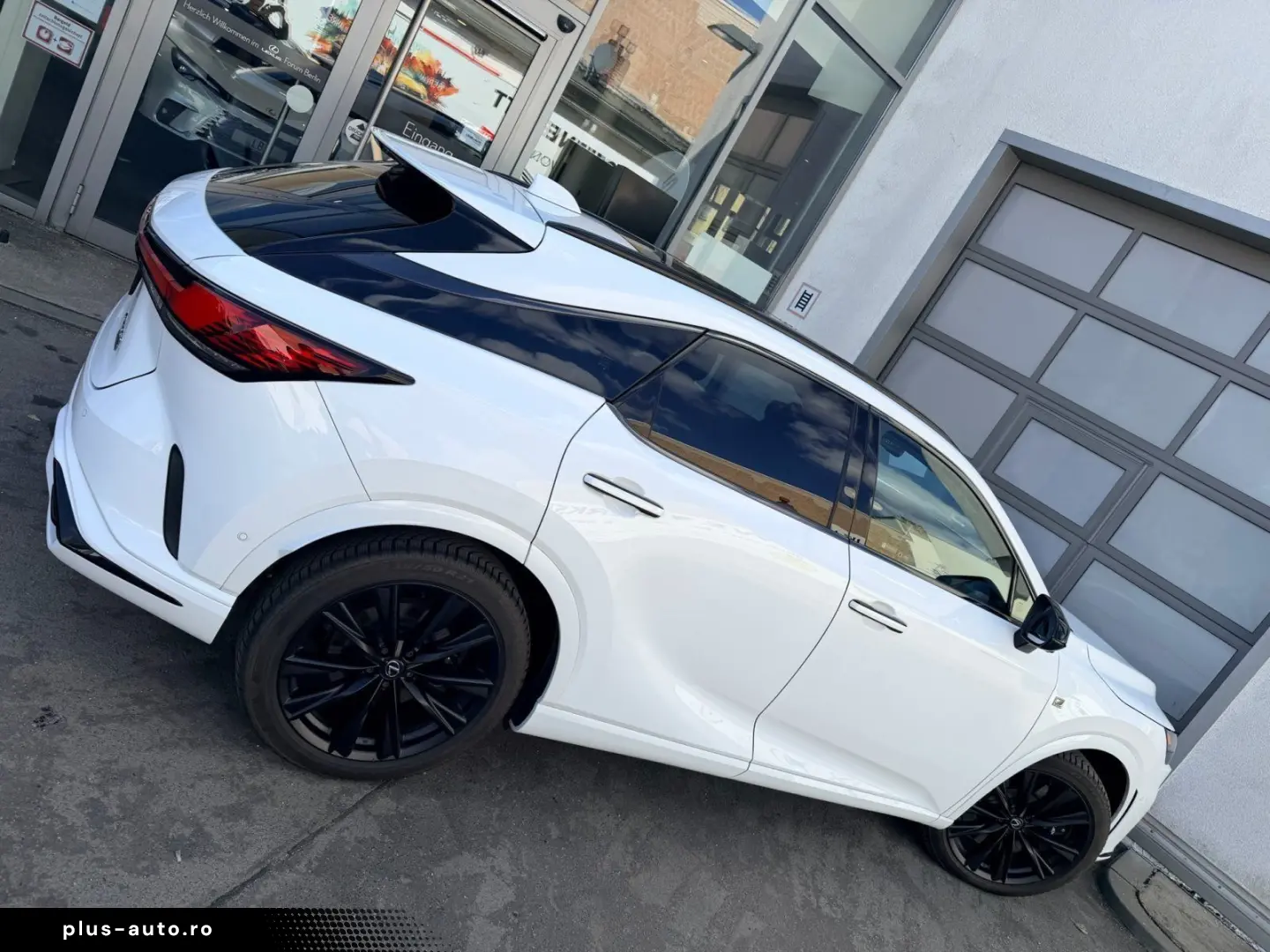 LEXUS RX500h  DIRECT4 F SPORT    Panoramadach