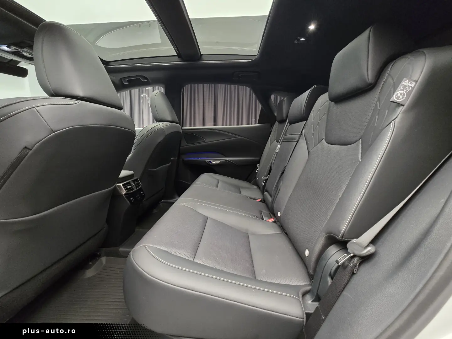 Lexus RX450h F Sport Design