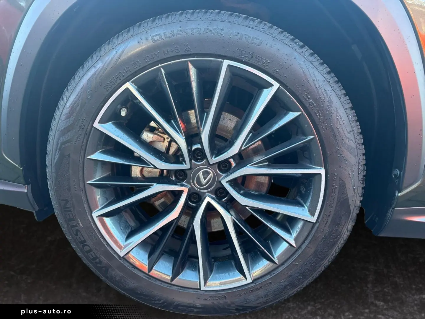 LEXUS NX 350h E-FOUR Luxury Line  Matrix HUD Leder CAM