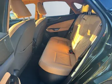 LEXUS NX 350h E-FOUR Luxury Line  Matrix HUD Leder CAM