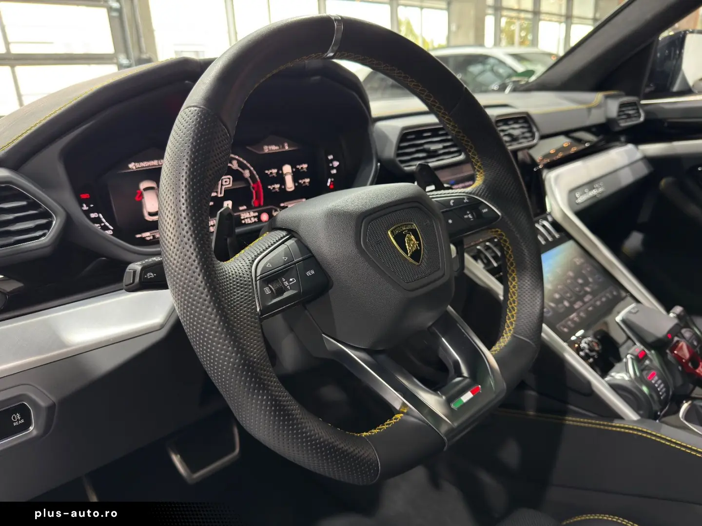 LAMBORGHINI Urus S 3D B&O Panorama HUD Style Package Massage