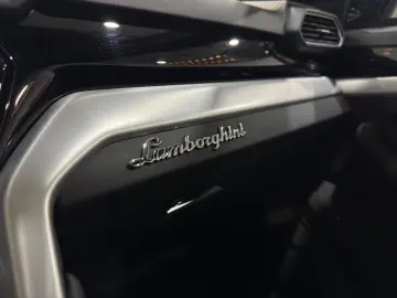 LAMBORGHINI Urus S 3D B&O Panorama HUD Style Package Massage