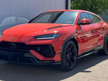 LAMBORGHINI Urus PERFORMANTE CARBON B&O MASSAGE PROD.2025