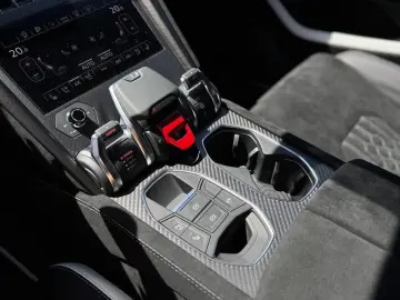 LAMBORGHINI Urus PERFORMANTE CARBON B&O MASSAGE PROD.2025