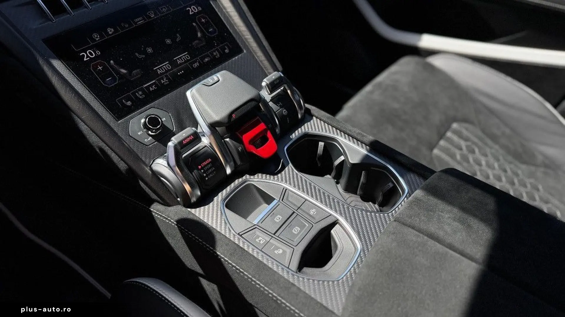 LAMBORGHINI Urus PERFORMANTE CARBON B&O MASSAGE PROD.2025