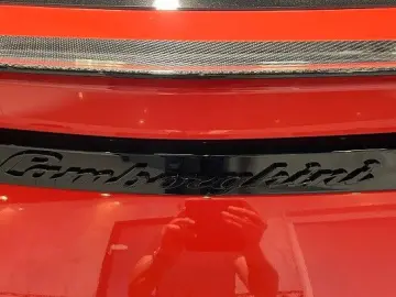 LAMBORGHINI Urus PERFORMANTE CARBON B&O MASSAGE PROD.2025