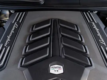 LAMBORGHINI Urus S Novitec Esteso Widebody  23 NL5