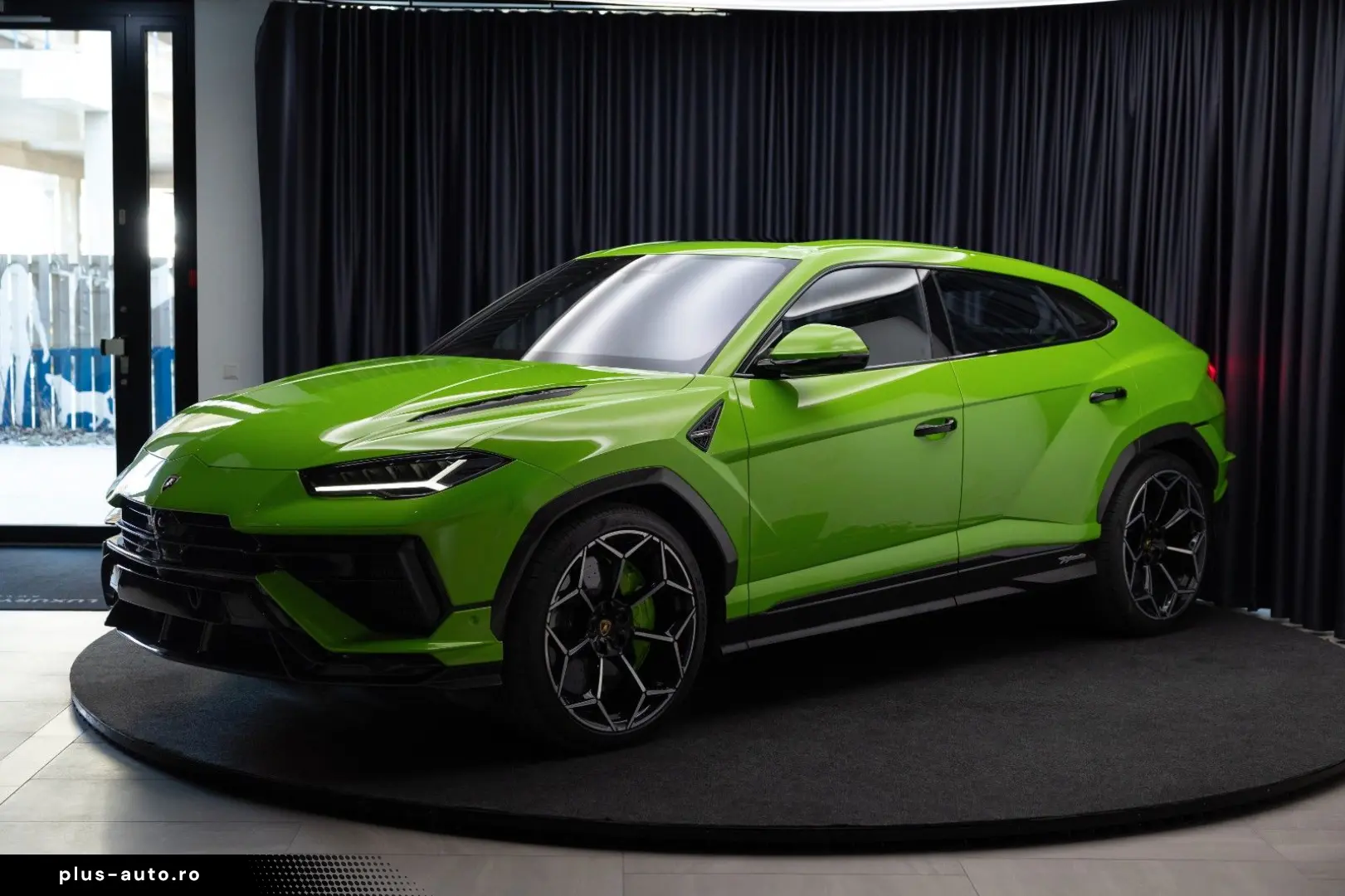 LAMBORGHINI Performante Carbon MY2025 HUD ACRAPOVIC PANO