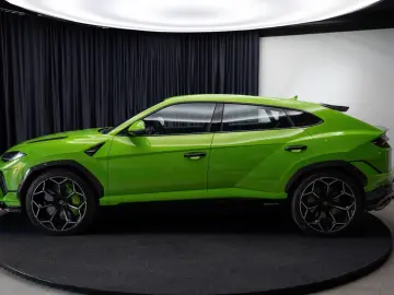 LAMBORGHINI Performante Carbon MY2025 HUD ACRAPOVIC PANO