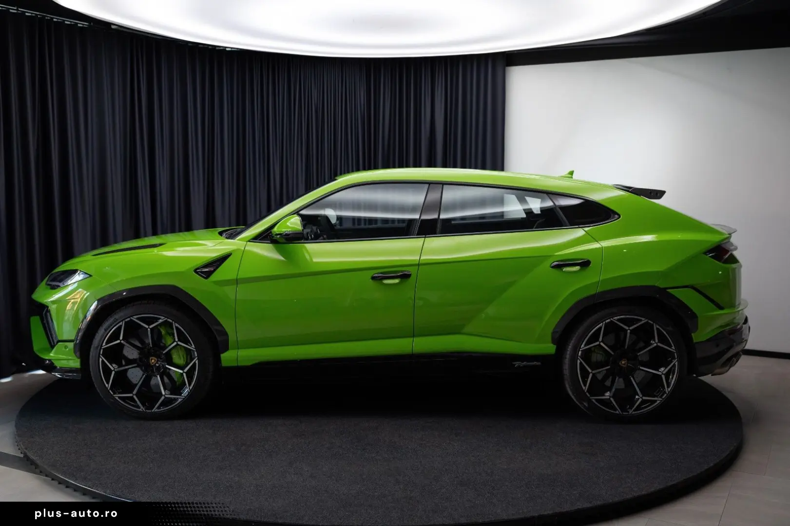 LAMBORGHINI Performante Carbon MY2025 HUD ACRAPOVIC PANO