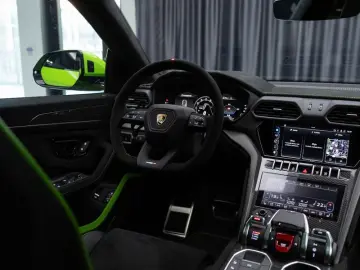 LAMBORGHINI Performante Carbon MY2025 HUD ACRAPOVIC PANO