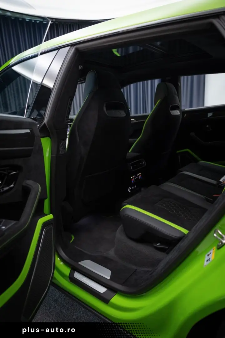 LAMBORGHINI Performante Carbon MY2025 HUD ACRAPOVIC PANO