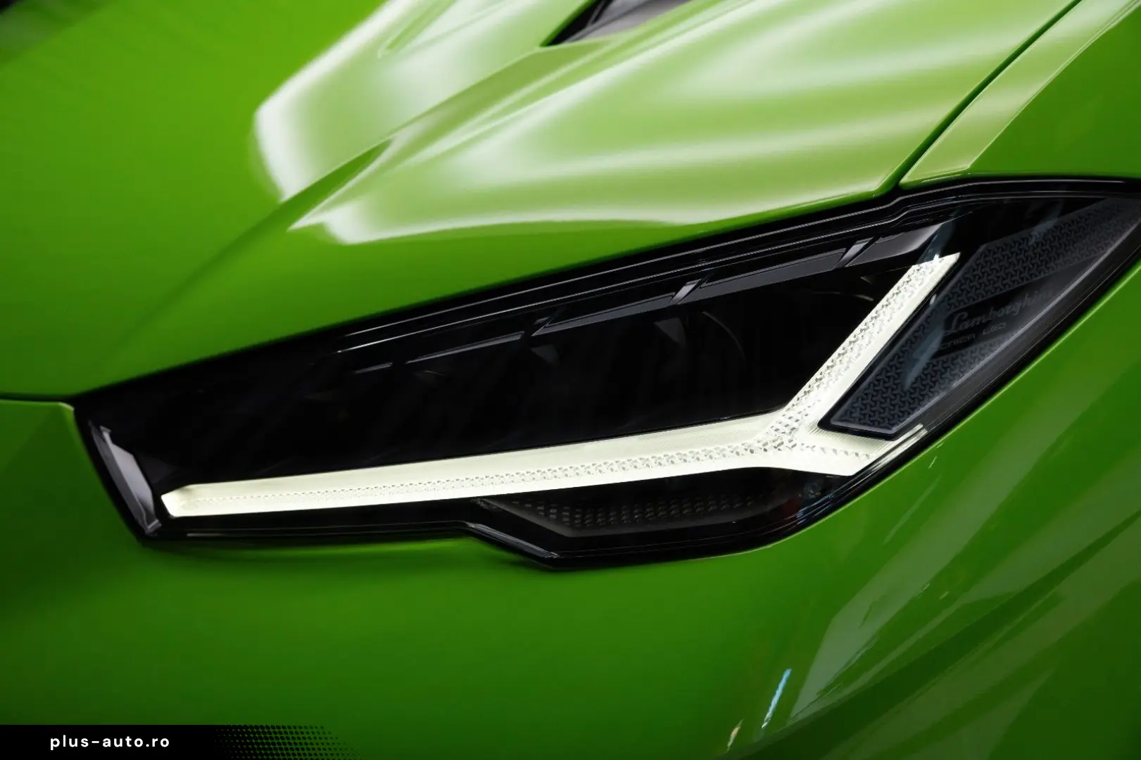 LAMBORGHINI Performante Carbon MY2025 HUD ACRAPOVIC PANO