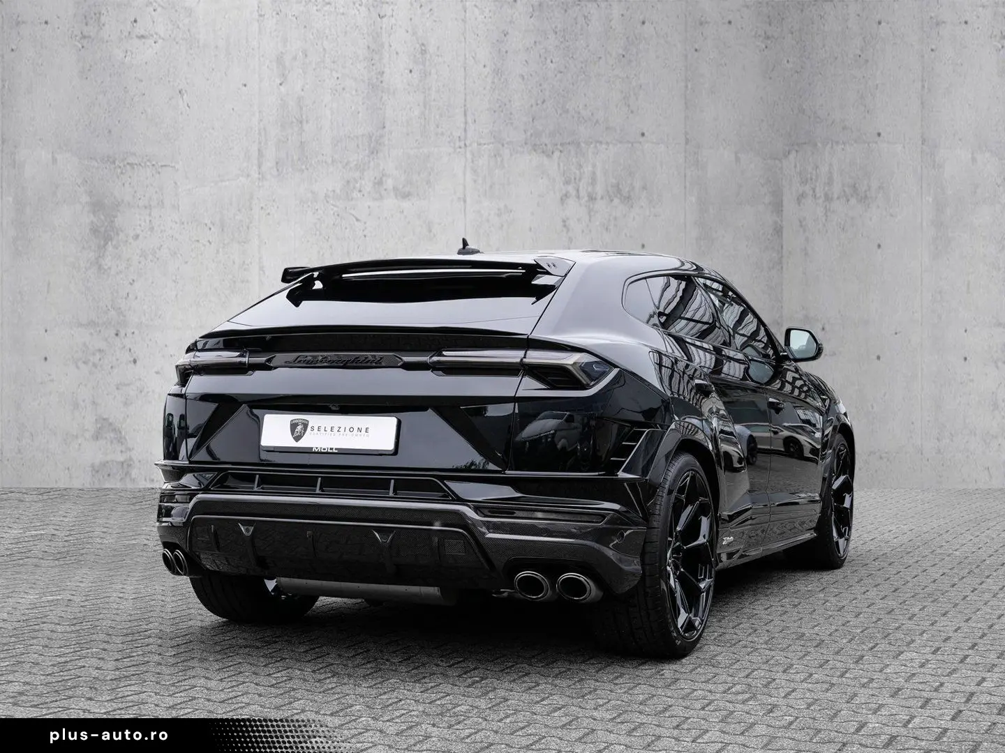 LAMBORGHINI Urus Perfomante Nero Helene  Full Exterior Carbo